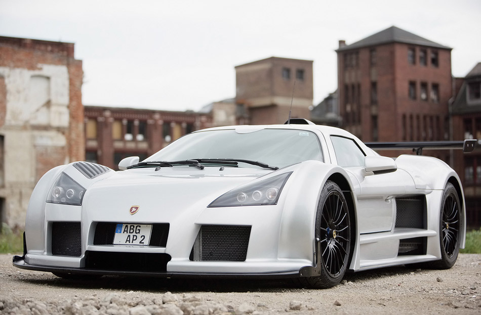 2008 Gumpert Apollo Sport Front Angle