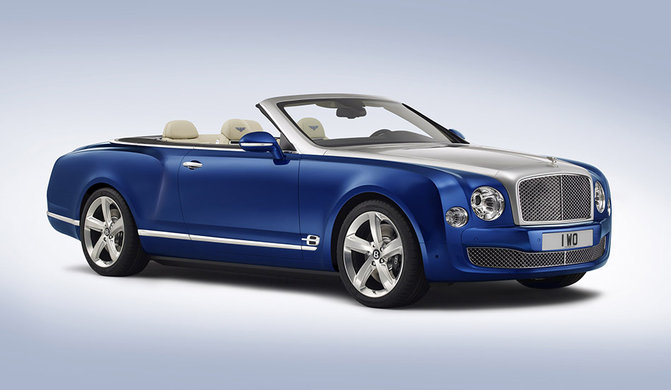 2014 Bentley Grand Convertible Concept Front Angle