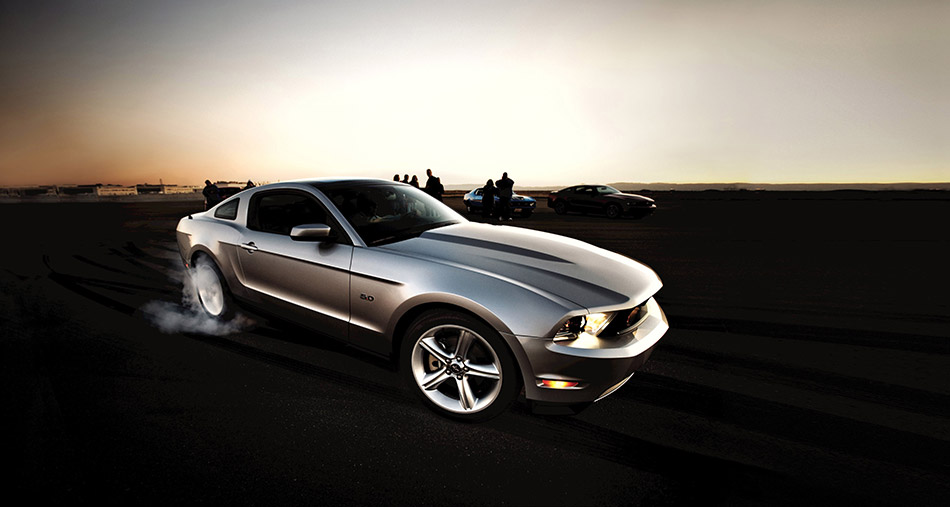 2011 Ford Mustang GT Front Angle