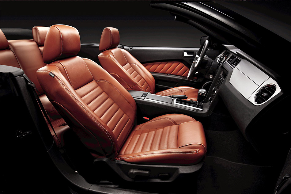 2011 Ford Mustang V-6 Interior