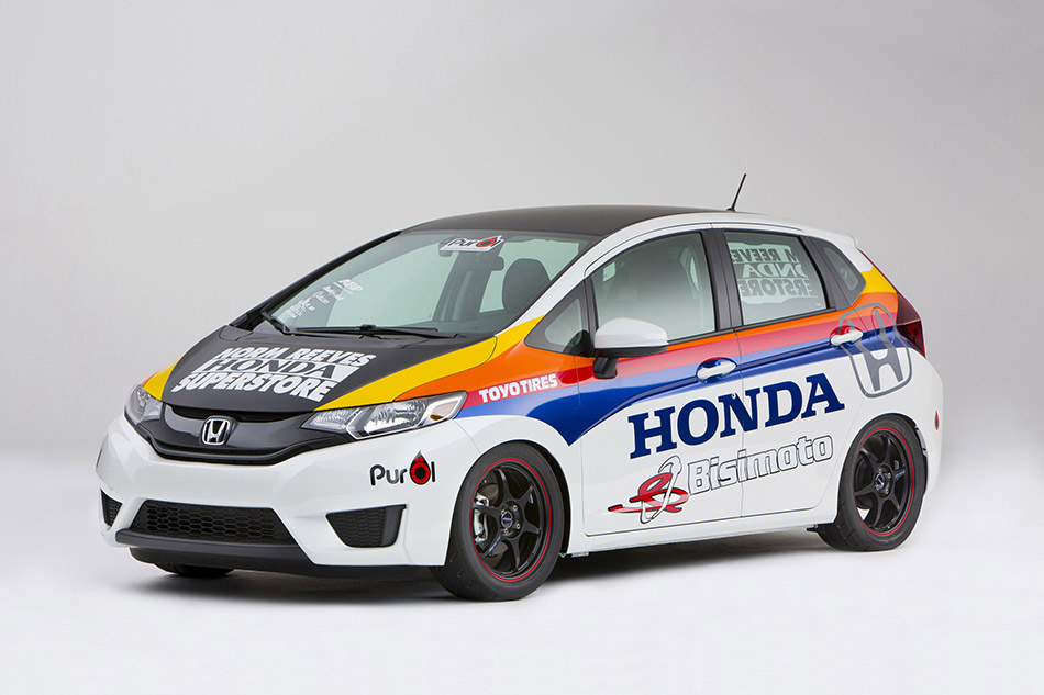 2015 Honda Fit Bisimoto Spec Car Front Angle