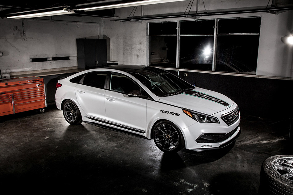 2015 Hyundai Sonata JP Edition Front Angle