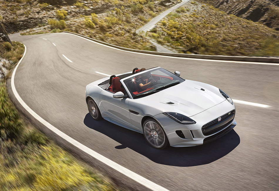 2016 Jaguar F-Type Front Angle
