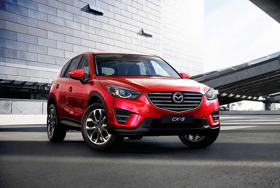 2016 Mazda CX-5 Front Angle