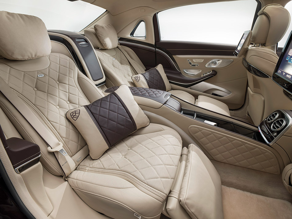 2016 Mercedes-Benz S-Class Maybach Rear Interior