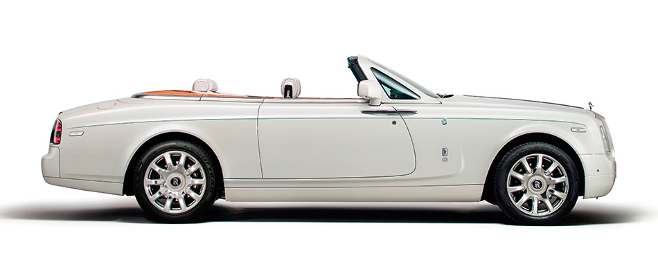 2014 Rolls-Royce Maharaja Phantom Drophead Coupe Side