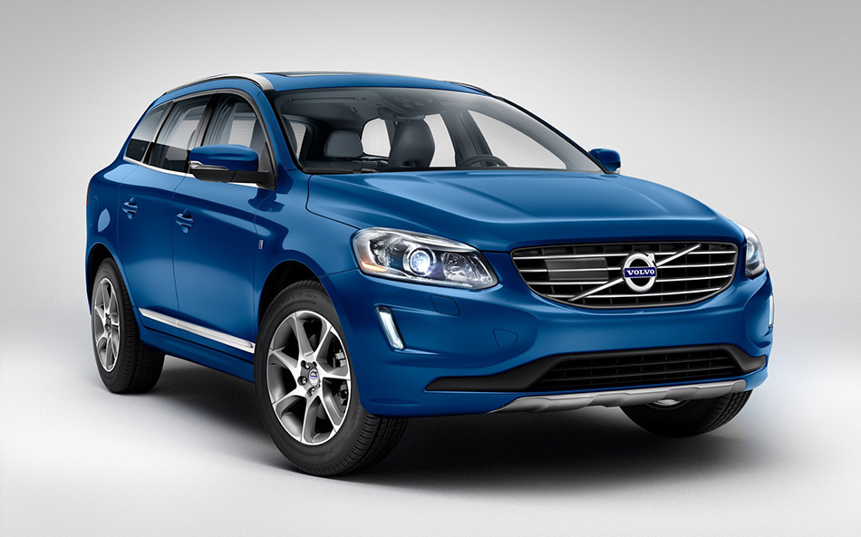 2015 Volvo XC60 Ocean Race Limited Edition Front Angle