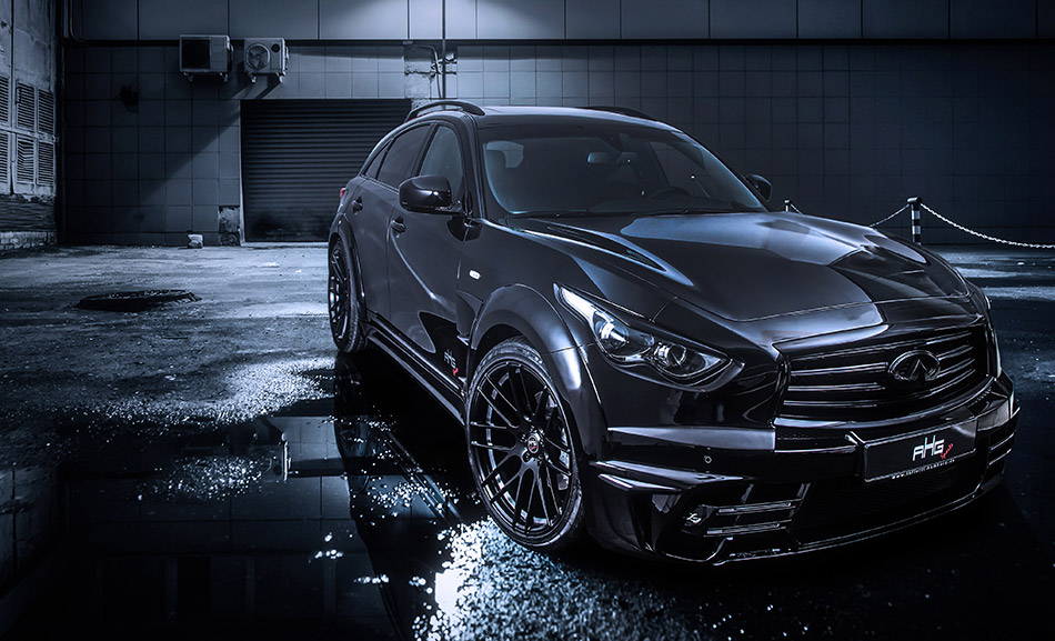 2015 AHG-Sports Infiniti QX70 LR3 Front Angle