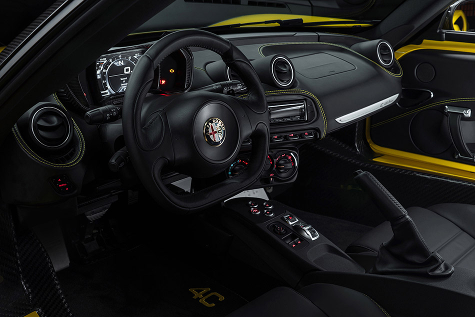 2015 Alfa Romeo 4C Spider Interior