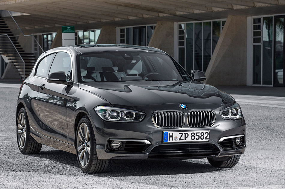 2016 BMW 1-Series 3-door Front Angle