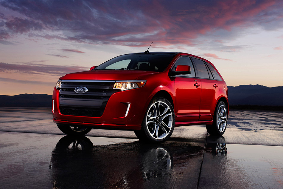 2011 Ford Edge Sport Front Angle