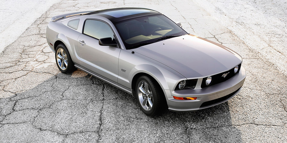 2009 Ford Mustang Glass Roof Front Angle