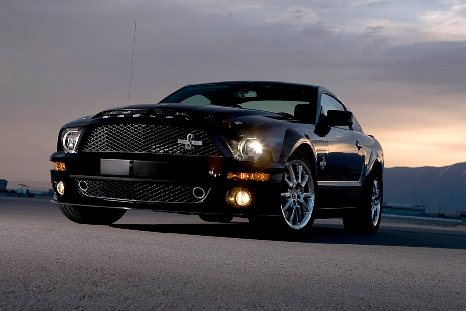 2008 Ford Mustang Shelby GT500KR KITT Front Angle