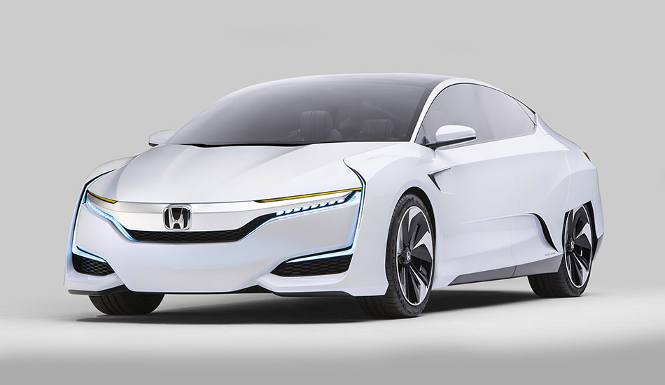 2016 Honda FCV Concept Front Angle