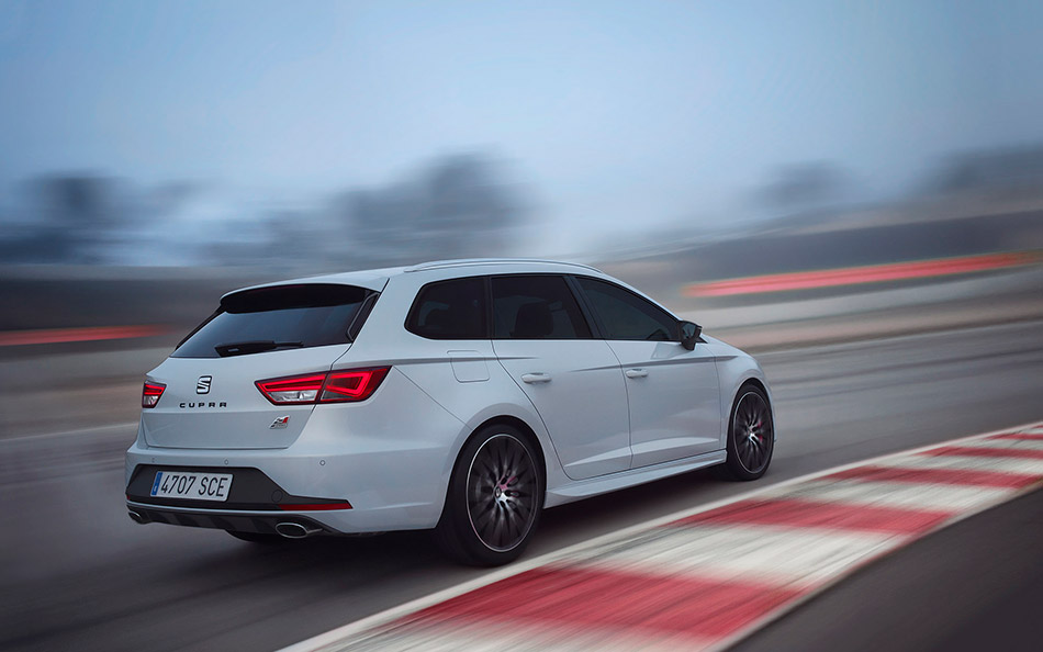 2015 Seat Leon ST Cupra Rear Angle