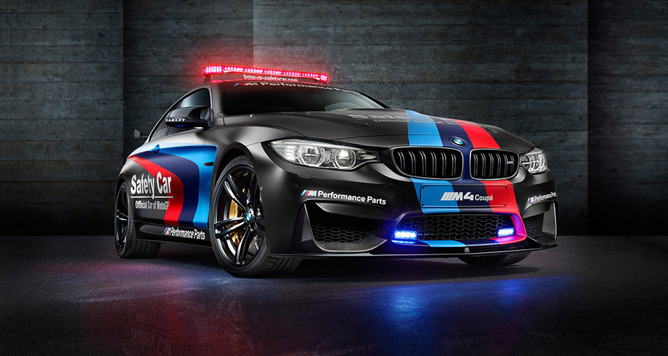 2015 BMW M4 Coupe MotoGP Safety Car Front Angle