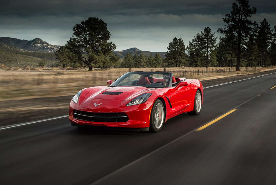 2015 Chevrolet Corvette Stingray Convertible Front Angle