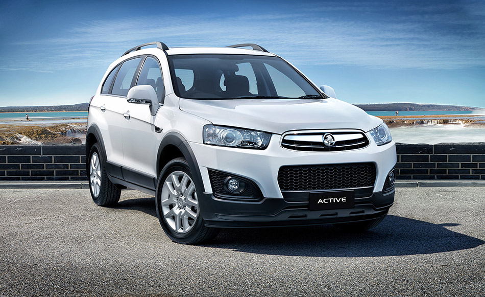 2015 Holden Captiva Active Special Edition Front Angle