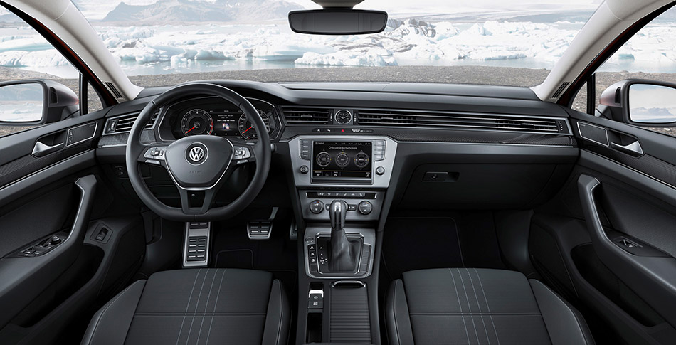 2015 Volkswagen Passat Alltrack Interior