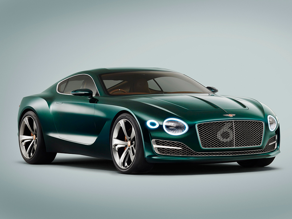 2015 Bentley EXP 10 Speed 6 Concept Front Angle