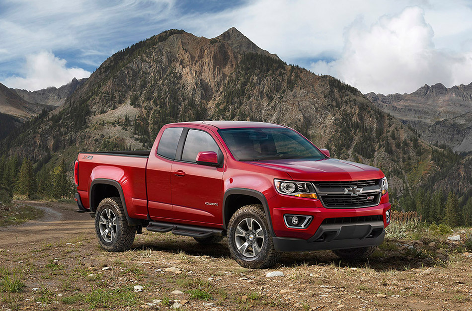 2015 Chevrolet Colorado Z71 Trail Boss Edition Front Angle