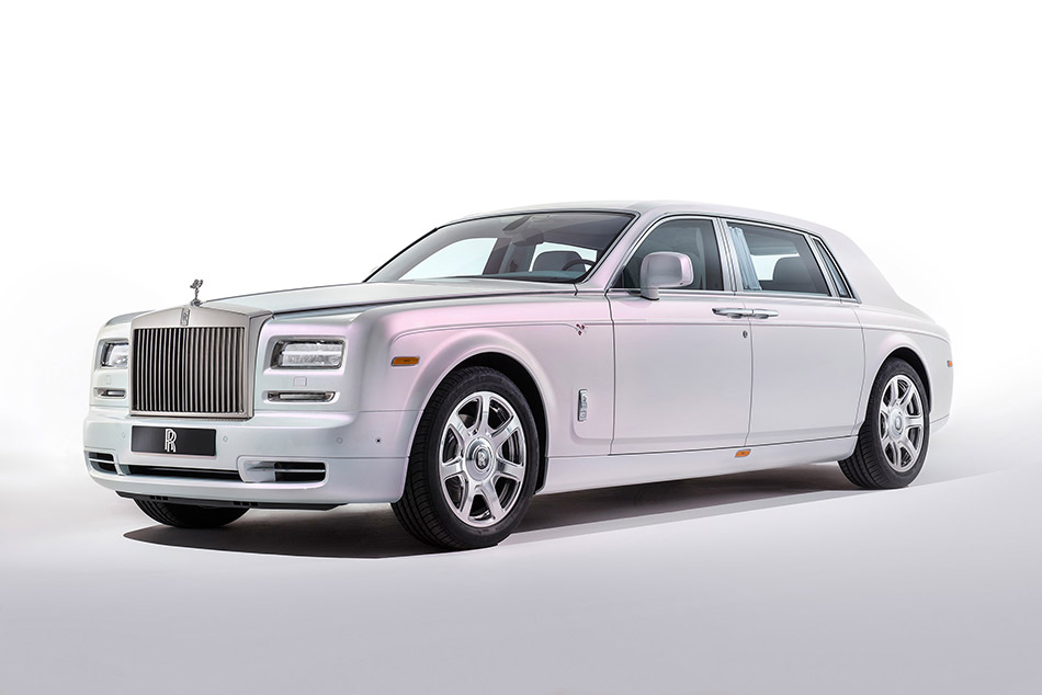 2015 Rolls-Royce Phantom Serenity Front Angle