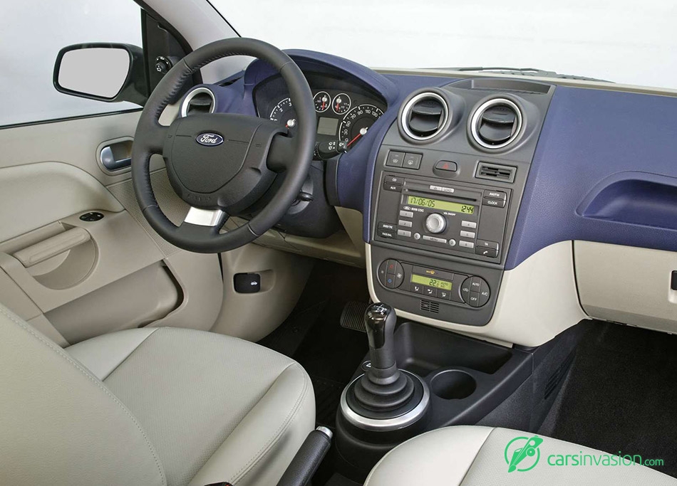 2006 Ford Fiesta Interior
