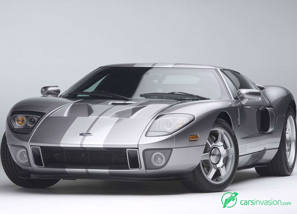 2006 Ford GT Front Angle