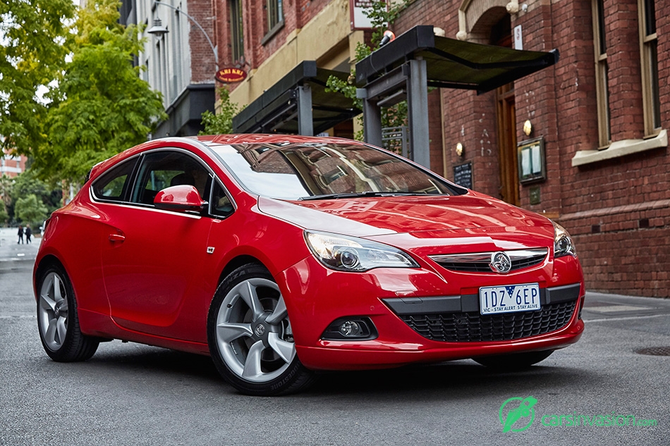 2015 Holden Astra GTC Sport Front Angle