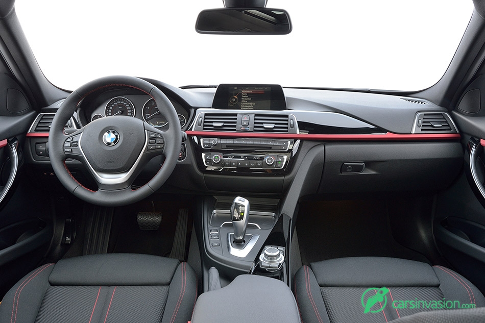 2016 BMW 3-Series Touring Interior