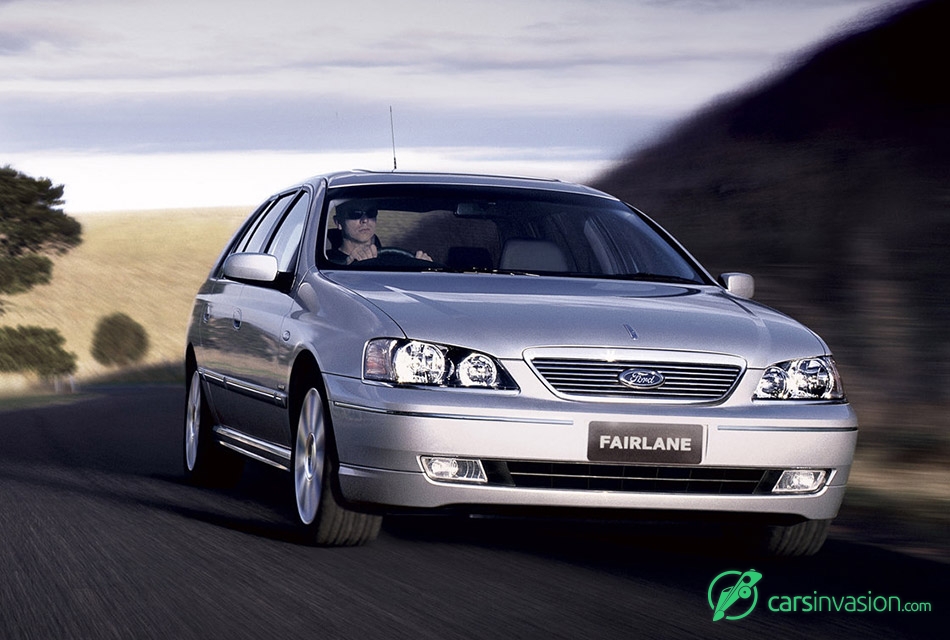 2005 Ford BA Fairlane G220 MkII Front Angle