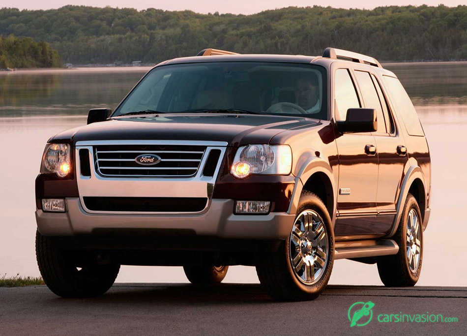 2006 Ford Explorer Front Angle