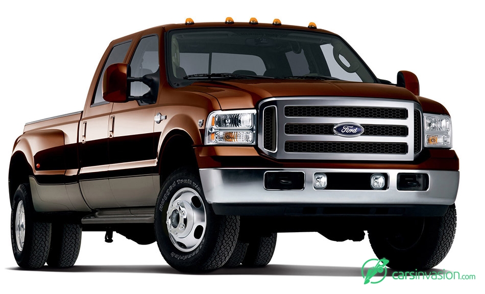 2006 Ford F-350 Front Angle