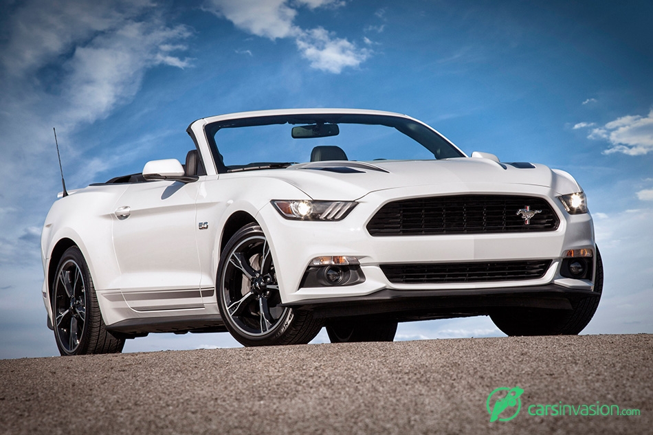 2016 Ford Mustang Front Angle