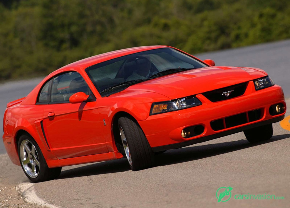 2004 Ford Mustang SVT Cobra Front Angle