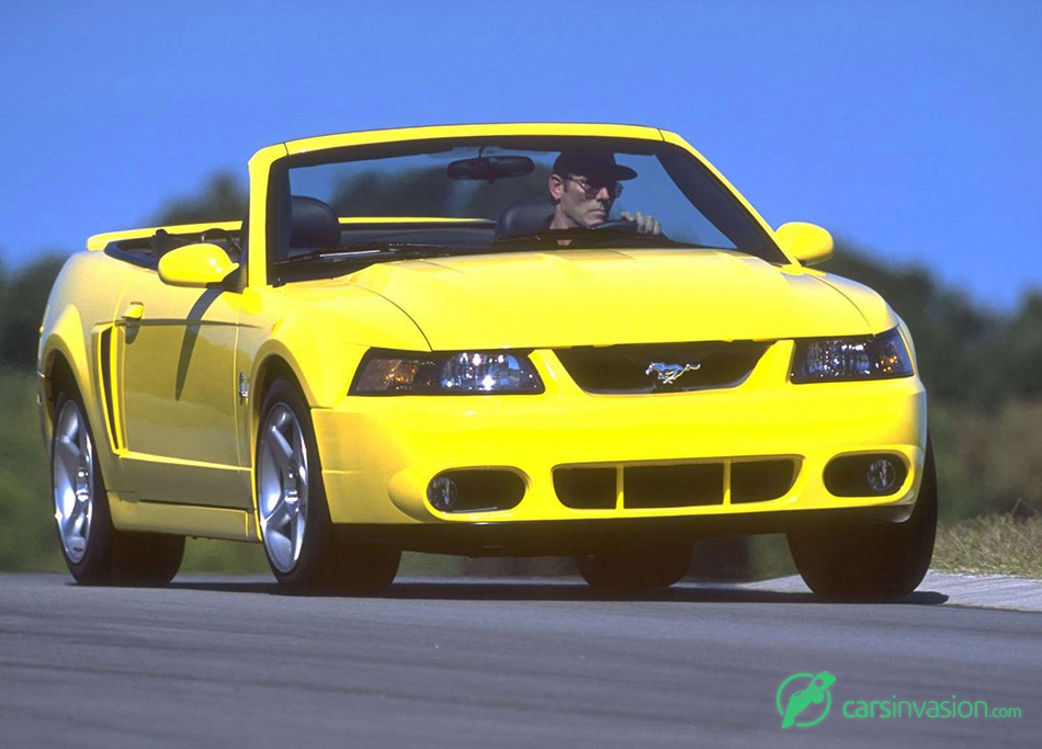 2003 Ford Mustang SVT Cobra Convertible Front Angle