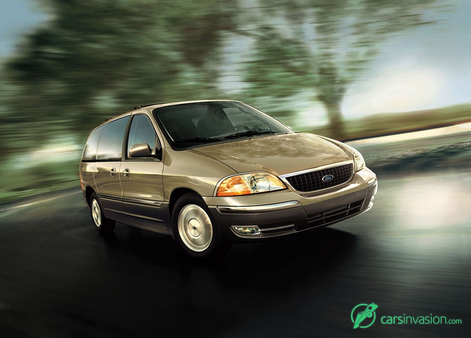 2003 Ford Windstar Front Angle