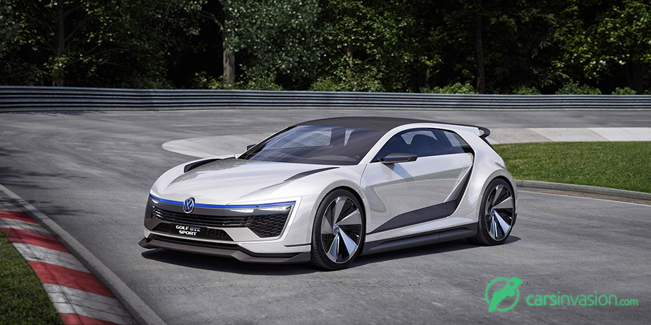 2015 Volkswagen Golf GTE Sport Concept Front Angle