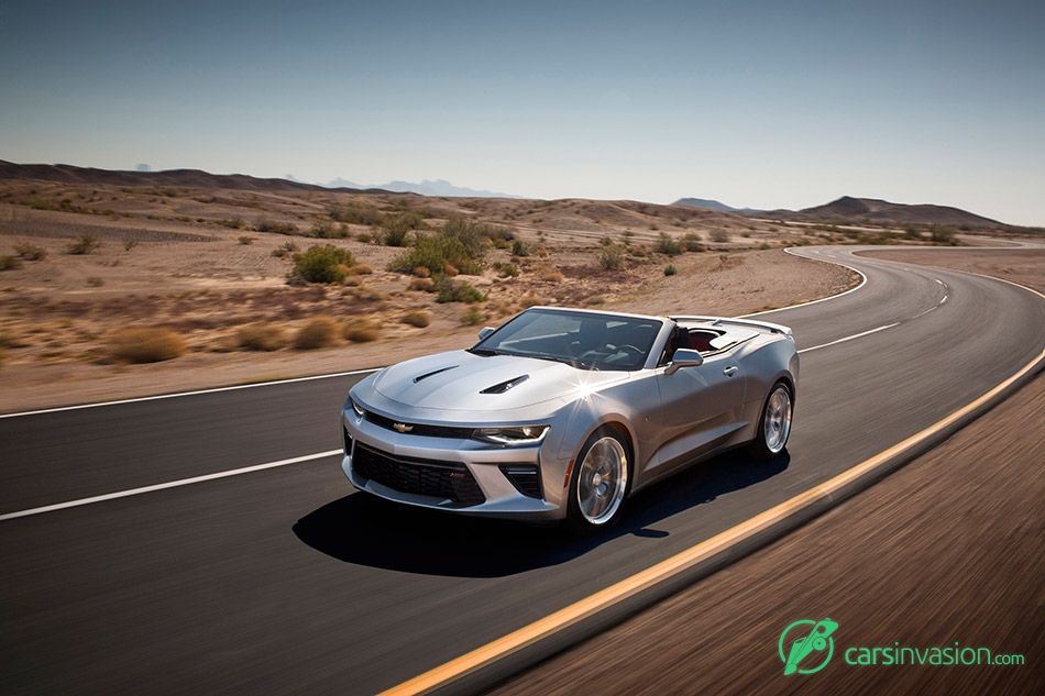 2016 Chevrolet Camaro Convertible Front Angle