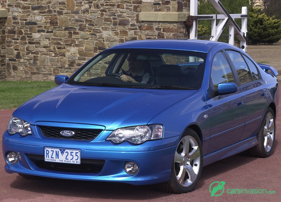 2002 Ford BA Falcon XR8 Front Angle