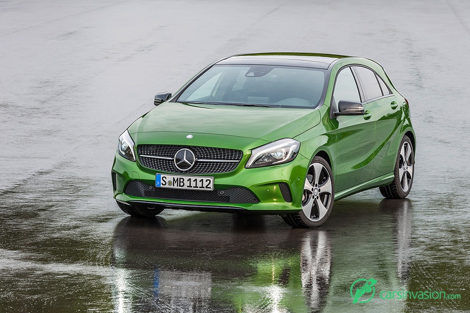 2016 Mercedes-Benz A-Class Front Angle