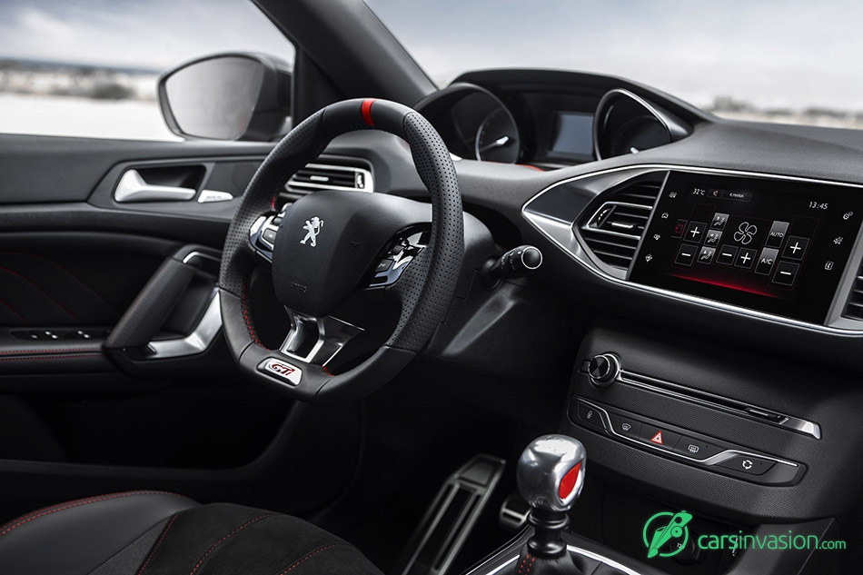 2016 Peugeot 308 GTi Interior