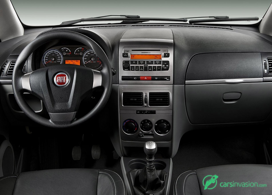 2011 Fiat Idea Interior