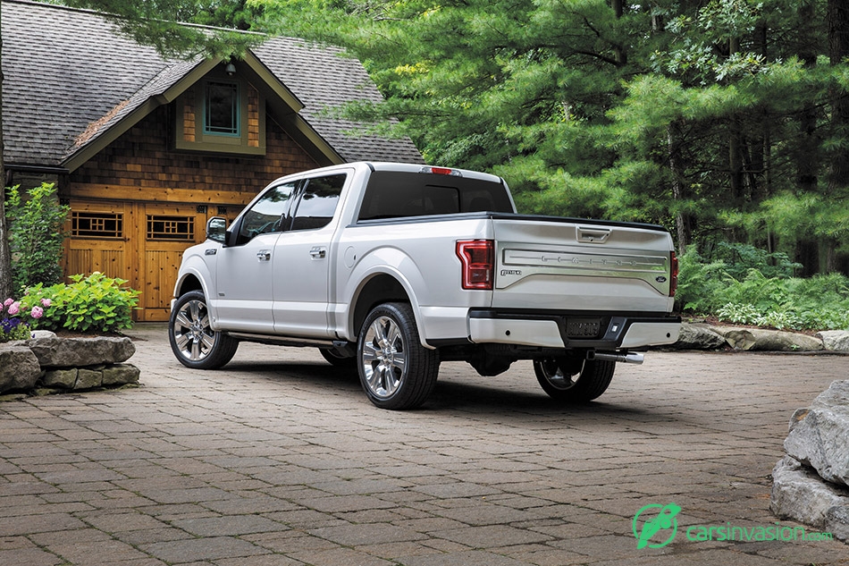 2016 Ford F-150 Limited Rear Angle