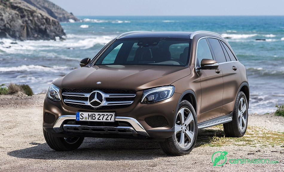 2016 Mercedes-Benz GLC Front Angle