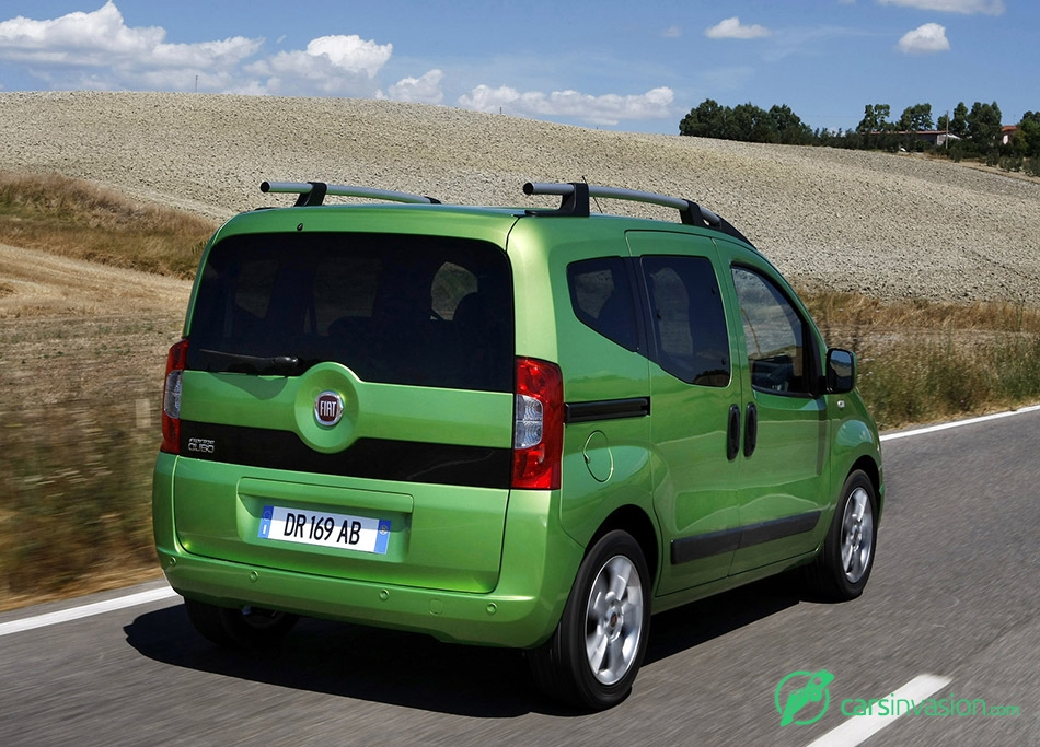 2009 Fiat Fiorino Qubo Rear Angle