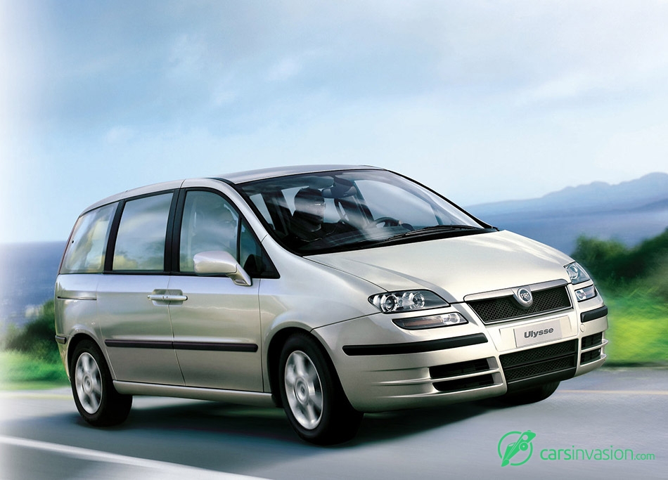 2006 Fiat Ulysse Front Angle