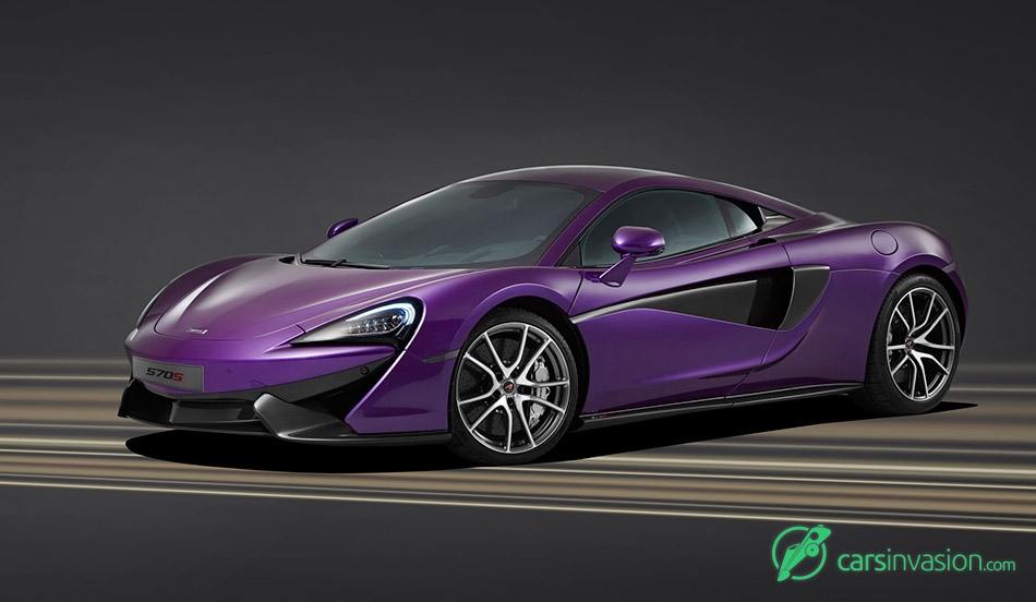 2015 McLaren MSO 570S Coupe Front Angle