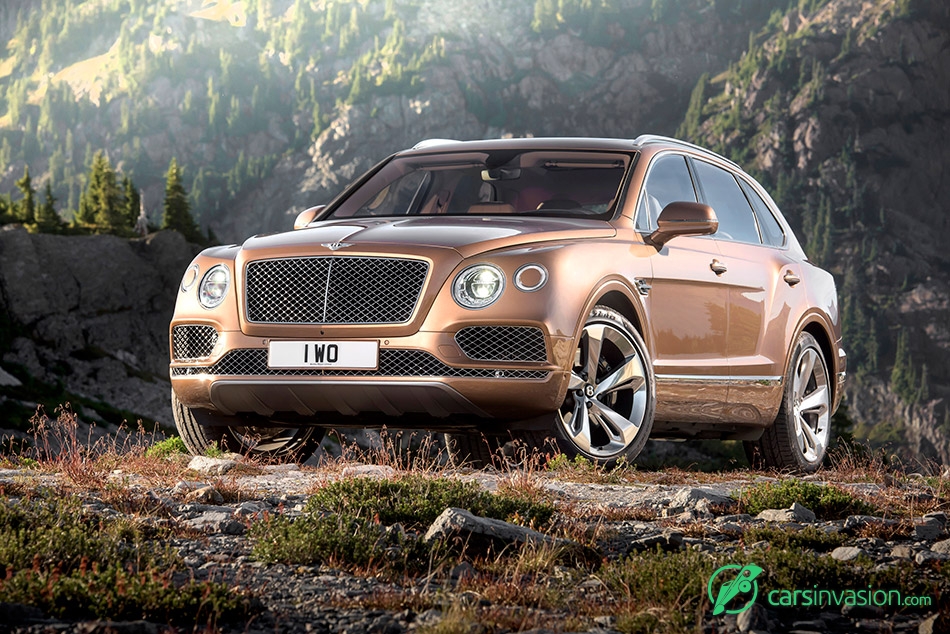 2016 Bentley Bentayga Front Angle