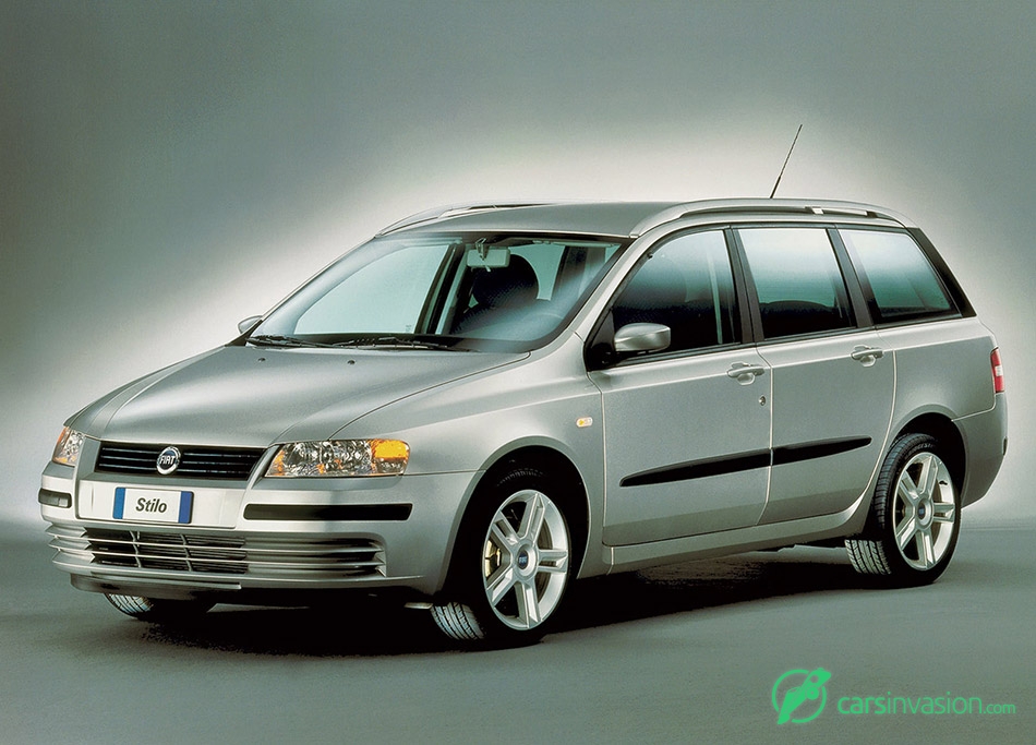 2002 Fiat Stilo Multi Wagon Front Angle